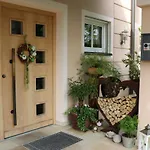 Appartementhaus Steiger شقة *
